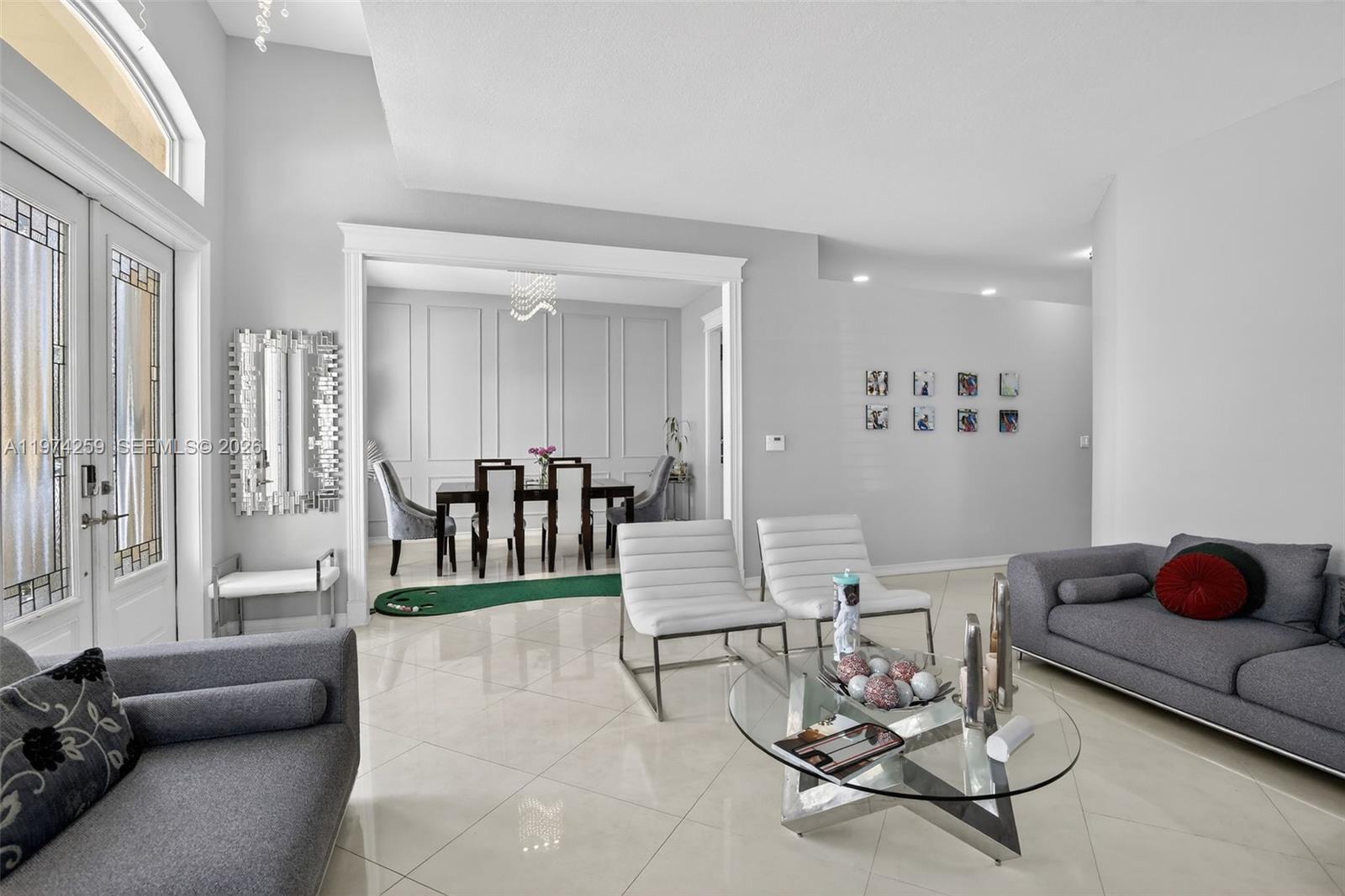 4301 Diamond Row Weston, FL 33331 - Photo 5 of 47