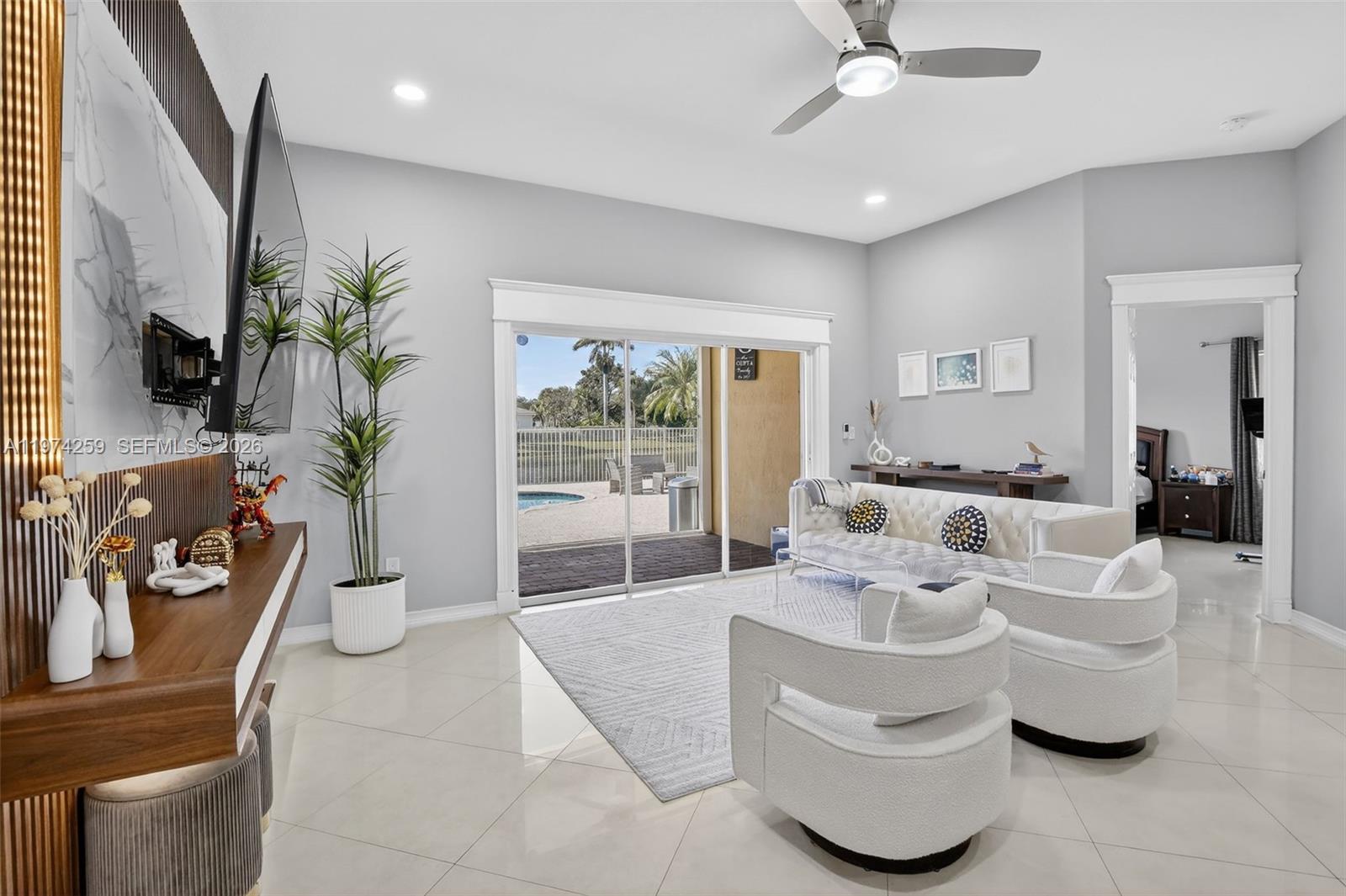 4301 Diamond Row Weston, FL 33331 - Photo 8 of 47