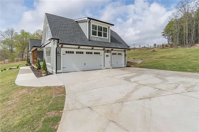 $999,900 | 3068 Turning Creek Trail, Dacula, GA 30019