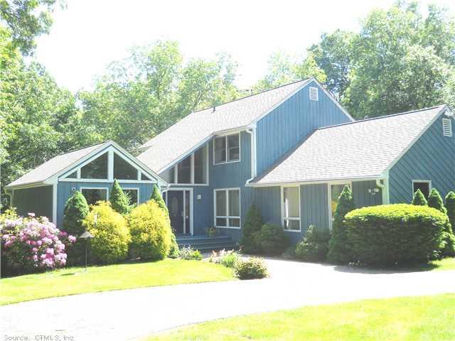 47 Oakcrest Road Oxford, CT 06478 - Photo 1 of 1 Exterior Front.