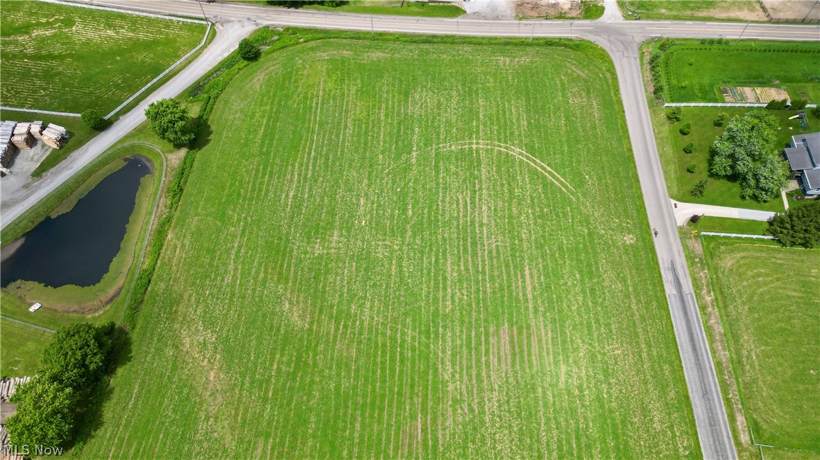 Peabody Kent Road Dundee, OH 44624 - Photo 10 of 26