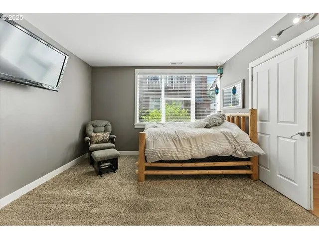 $329,000 | 1443 Northeast Village Street, Fairview, OR 97024