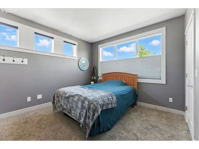 $329,000 | 1443 Northeast Village Street, Fairview, OR 97024