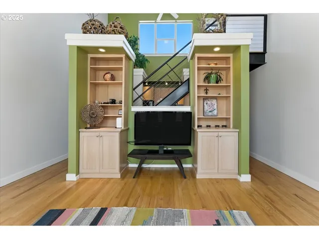 $329,000 | 1443 Northeast Village Street, Fairview, OR 97024