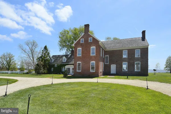 $2,950,000 | 10373 Locust Point Road, Princess Anne, MD 21853