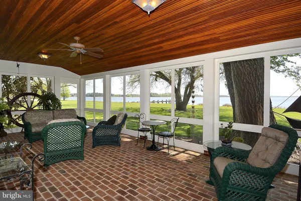 $2,950,000 | 10373 Locust Point Road, Princess Anne, MD 21853