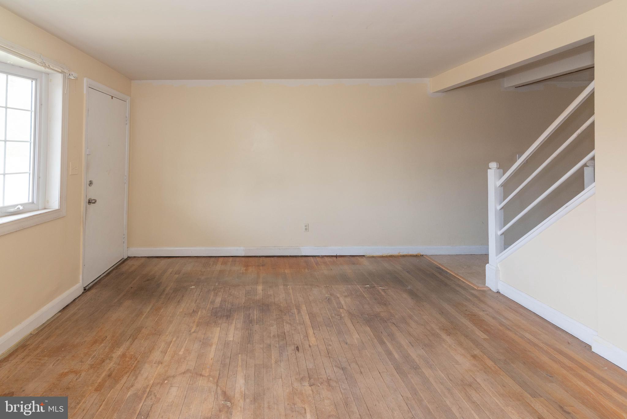 1249 Haverhill Road Baltimore, MD 21229 - Photo 8 of 46 Gallery Image 8