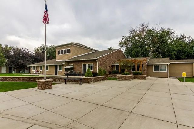 $974 | 3085 Resort Street, Baker City, OR 97814