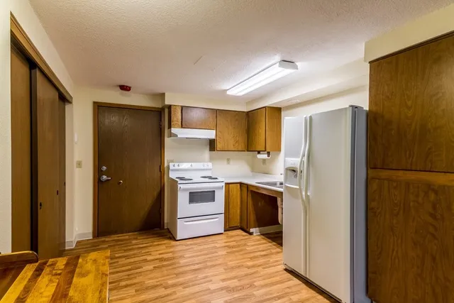 $974 | 3085 Resort Street, Baker City, OR 97814