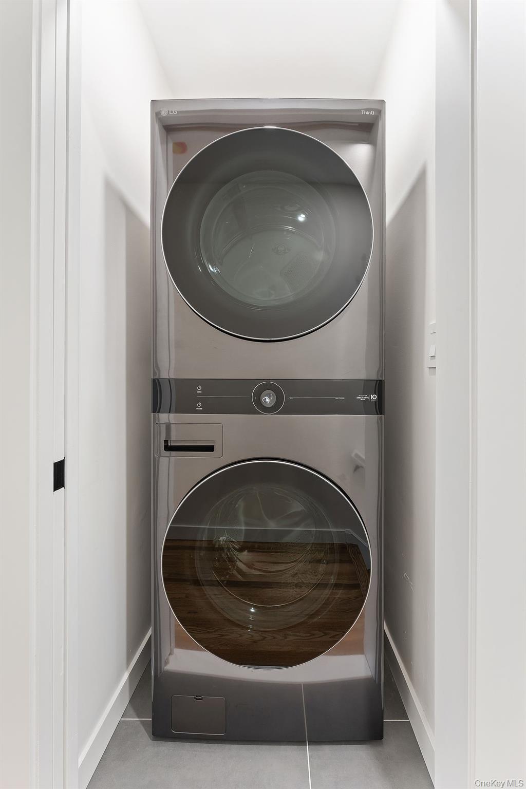 153 Waverly Road Scarsdale, NY 10583 - Photo 28 of 44 New laundry set up on second floor