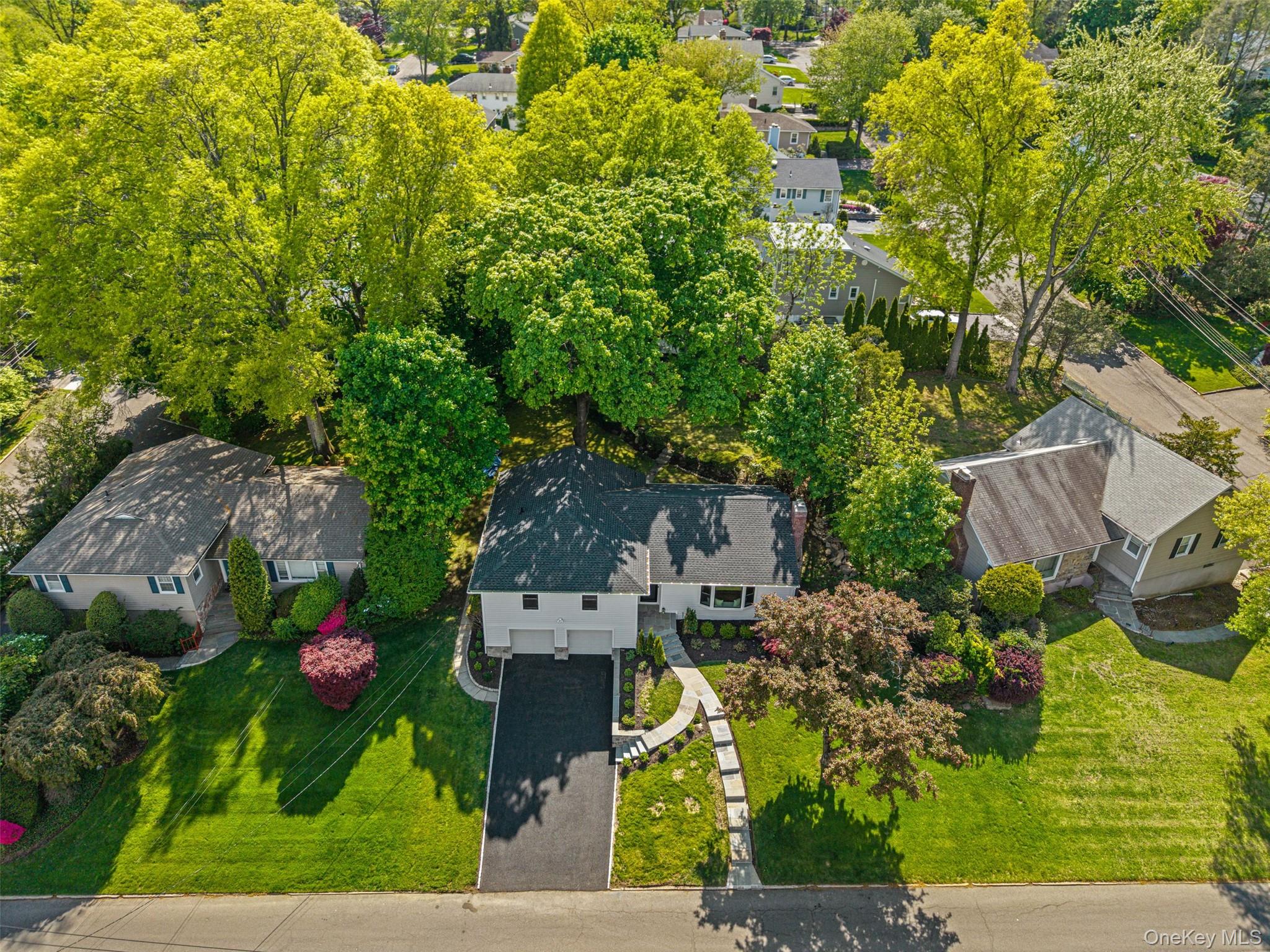 153 Waverly Road Scarsdale, NY 10583 - Photo 38 of 44