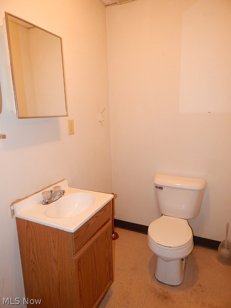 7962 Wadsworth Road Wadsworth, OH 44281 - Photo 18 of 20
