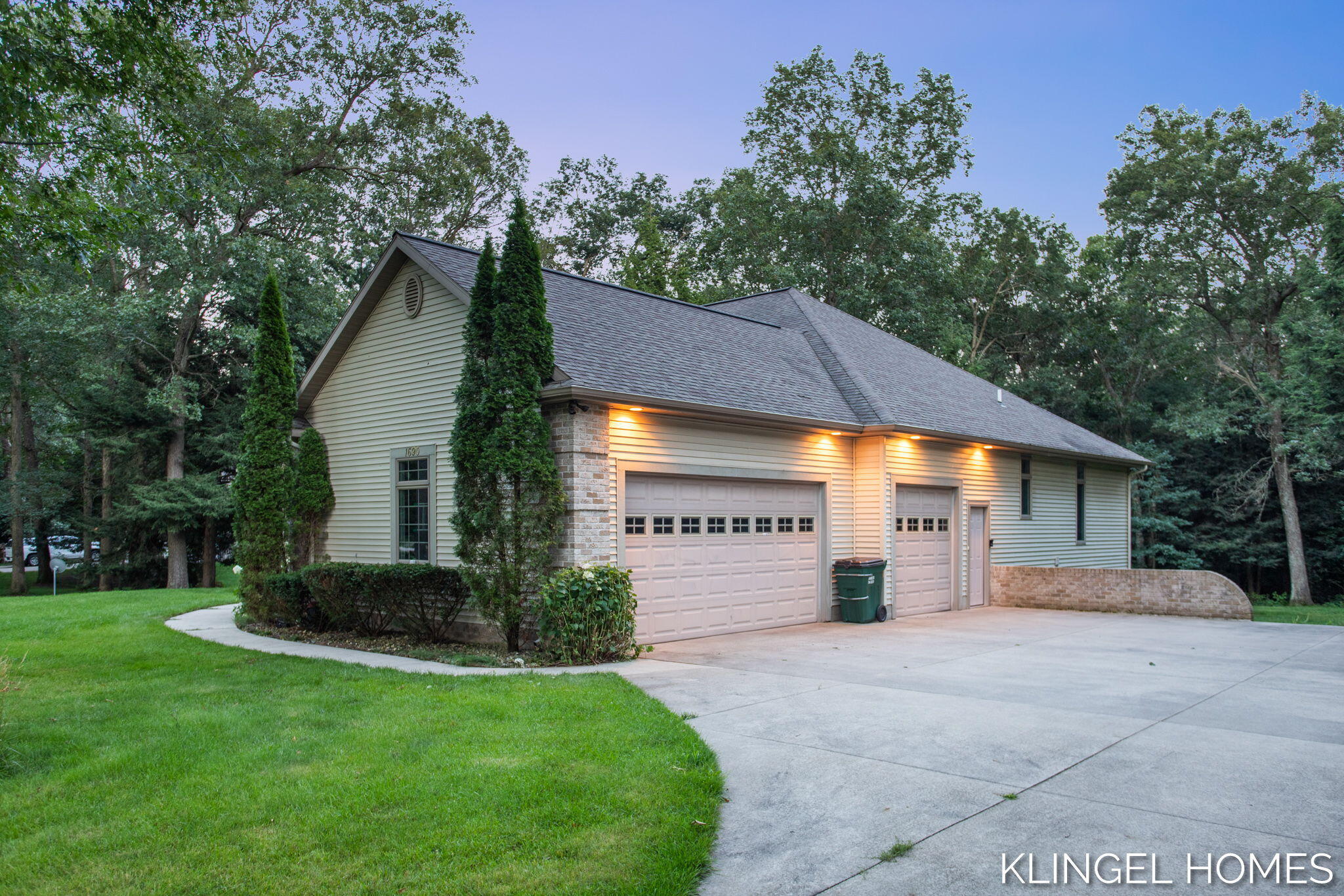1690 Ricky Drive Muskegon, MI 49445 - Photo 3 of 63 4-web-or-mls-1690-ricky-dr
