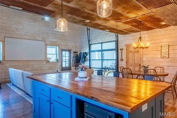 $499,900 | 5596 Shelby 336, Shelbina, MO 63468