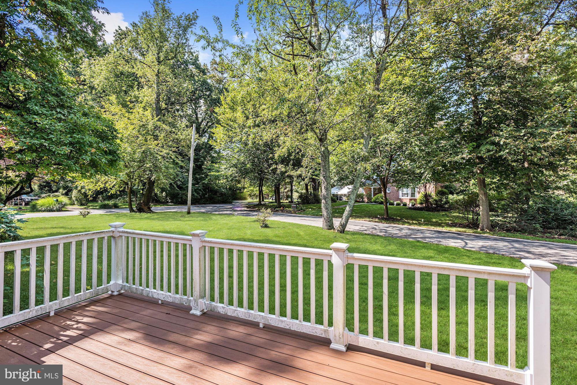 508 Upland Road Baltimore, MD 21208 - Photo 27 of 32 Deck