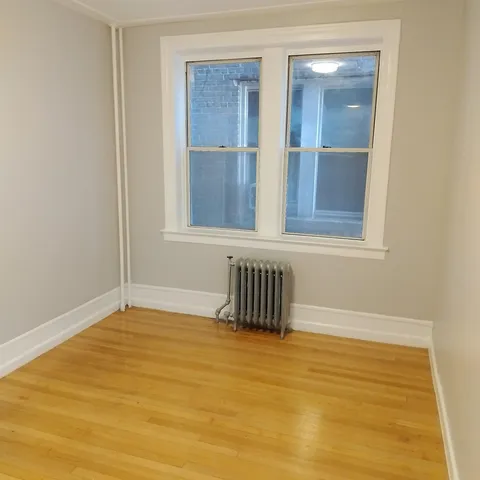 $1,958 | 291 Central Avenue, Unit B1, Jersey City, NJ 07307