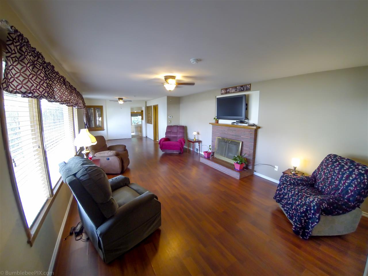 211 North Bowdish Road Spokane Valley, WA 99206 - Photo 3 of 20 Gallery Image 3