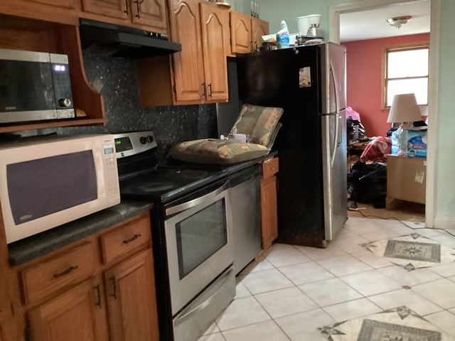 111 Aster Street Warwick, RI 02888 - Photo 10 of 17