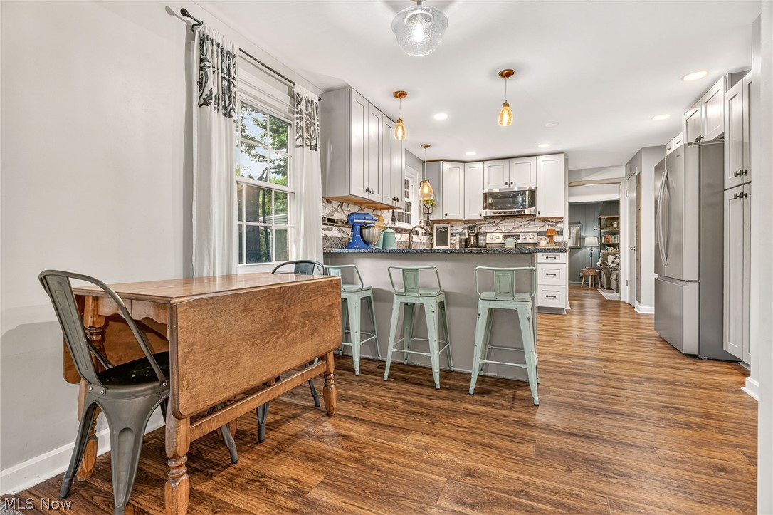 1901 Devonshire Road Northwest Canton, OH 44708 - Photo 11 of 42 Gallery Image 11