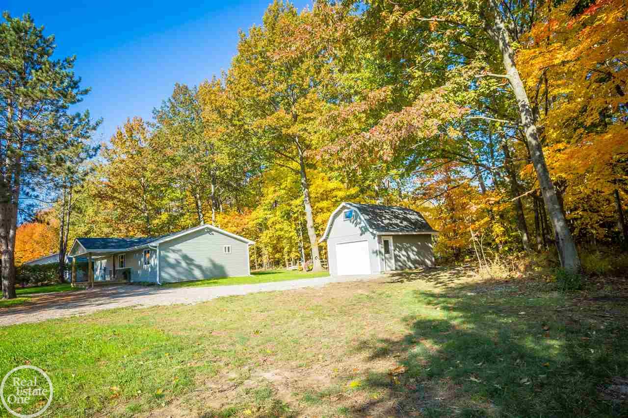 7179 Townsend Road Applegate, MI 48401 - Photo 12 of 77
