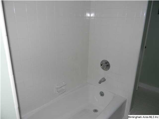 1012 Independence Drive Alabaster, AL 35007 - Photo 19 of 27