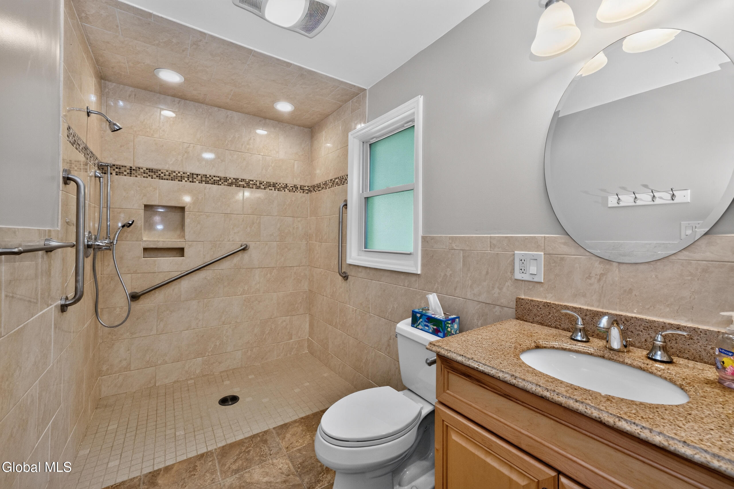 25 Tice Road Guilderland, NY 12203 - Photo 42 of 55 11 Bathroom 2
