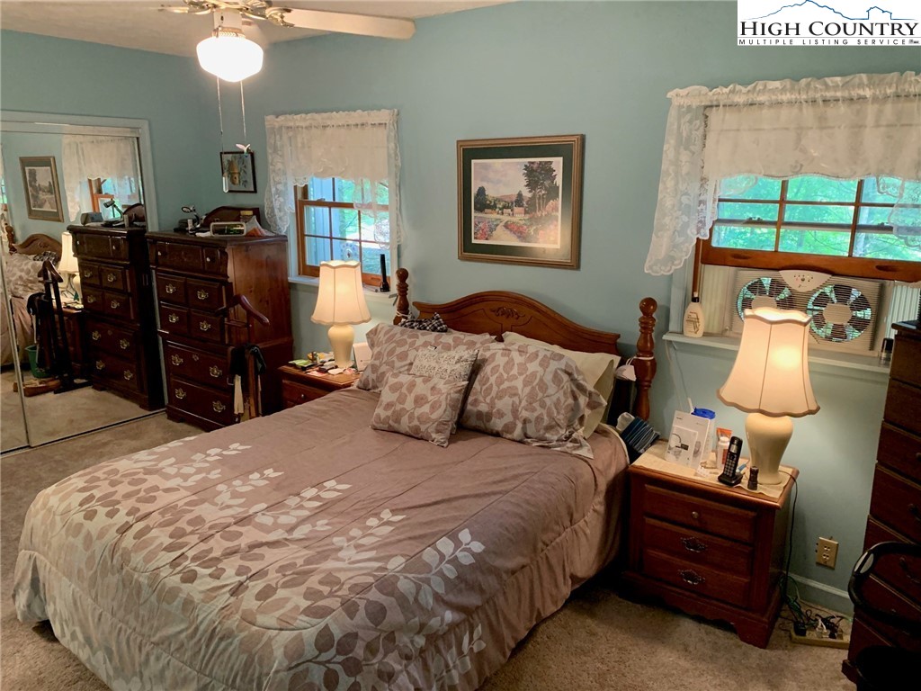 150 Spruce Pine Road Newland, NC 28657 - Photo 13 of 20 Gallery Image 13