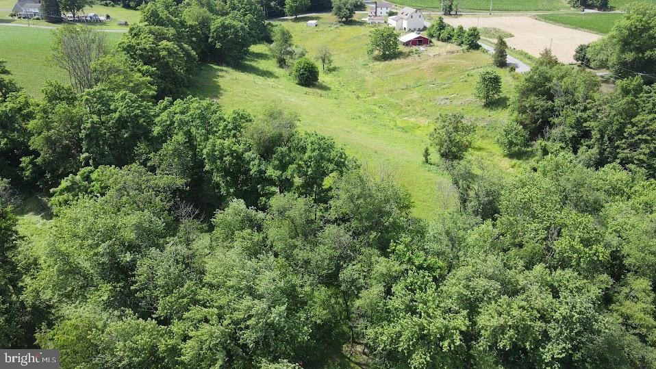 2296 Valley Road Manheim, PA 17545 - Photo 49 of 80