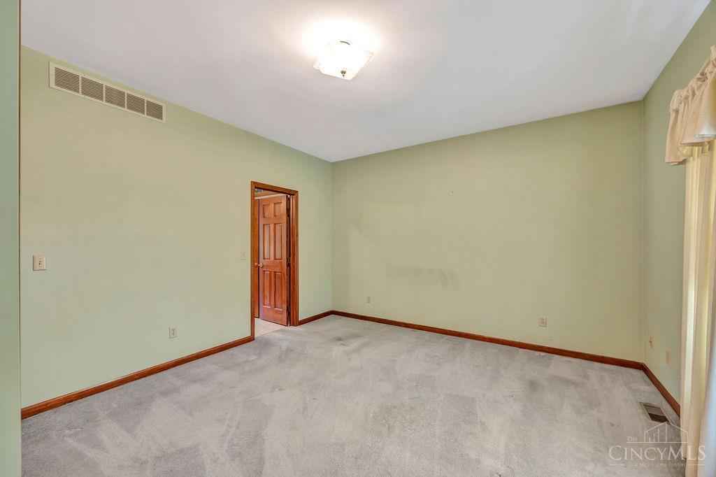 1697 Krucker Road Hamilton, OH 45013 - Photo 20 of 52 Gallery Image 20