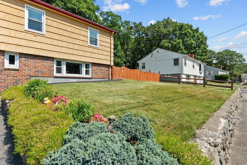 78 Brookside Road Lynn, MA 01902 - Photo 31 of 42 Gallery Image 31