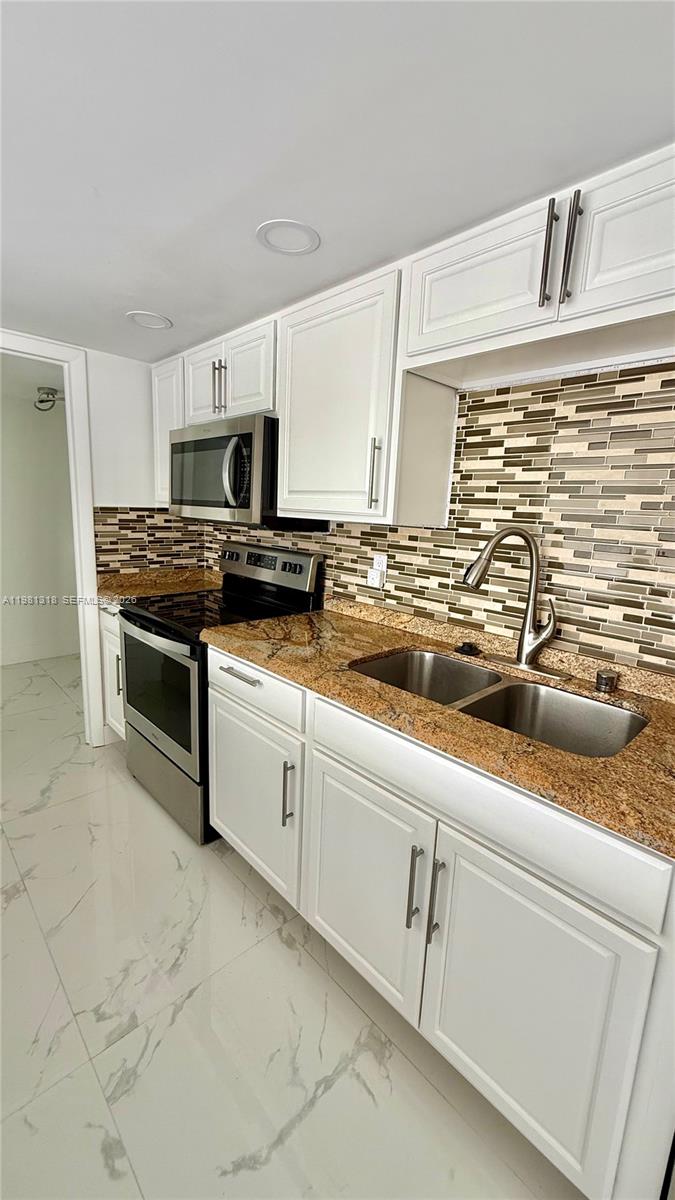 4174 Inverrary Drive, Unit 402 Lauderhill, FL 33319 - Photo 22 of 28