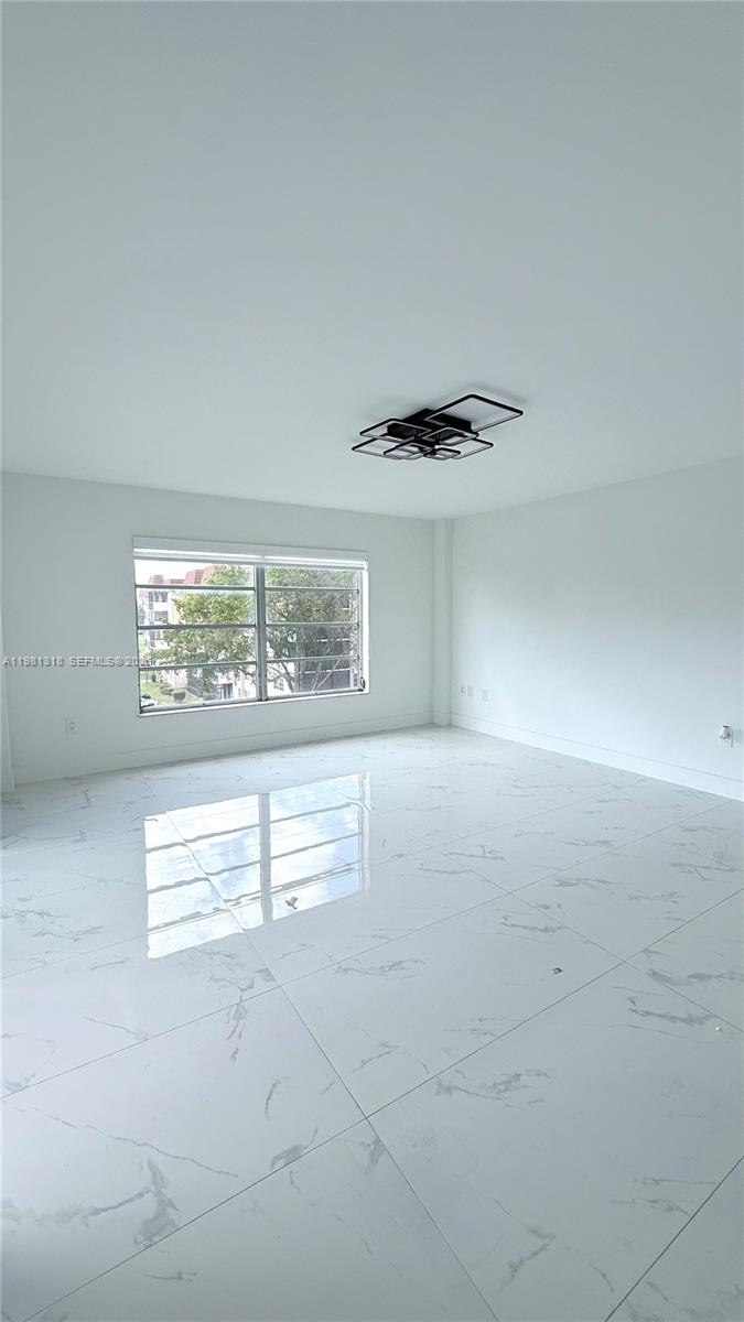 4174 Inverrary Drive, Unit 402 Lauderhill, FL 33319 - Photo 25 of 28