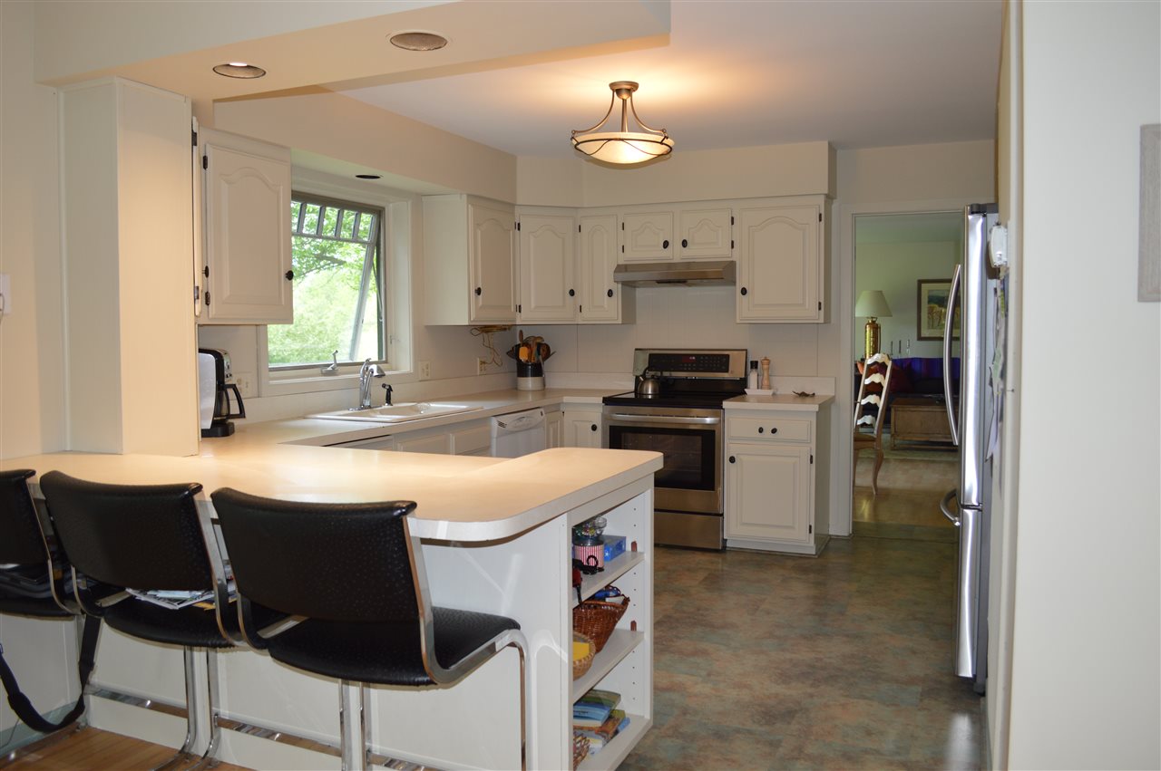 1408 Ferry Road Charlotte, VT 05445 - Photo 14 of 40 Gallery Image 14