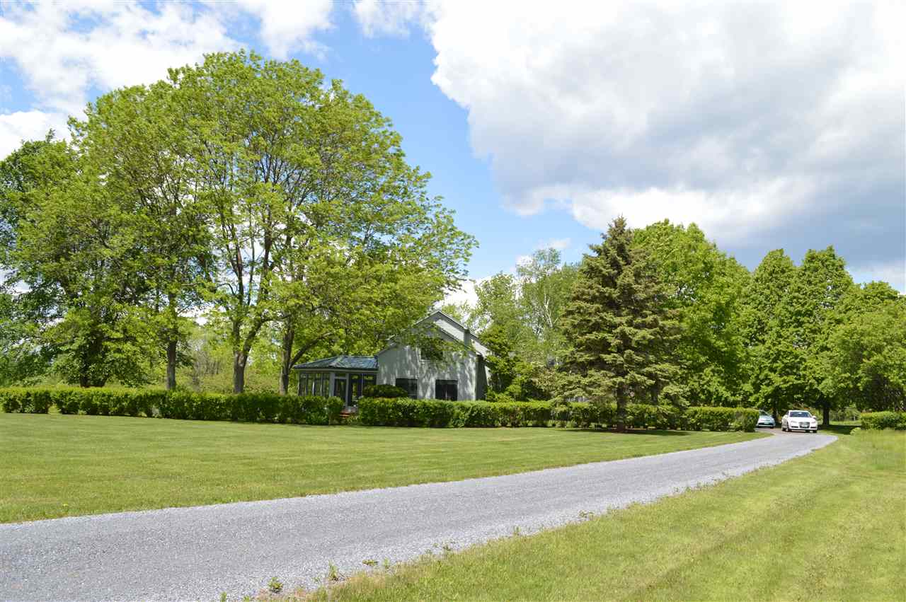 1408 Ferry Road Charlotte, VT 05445 - Photo 4 of 40 Gallery Image 4