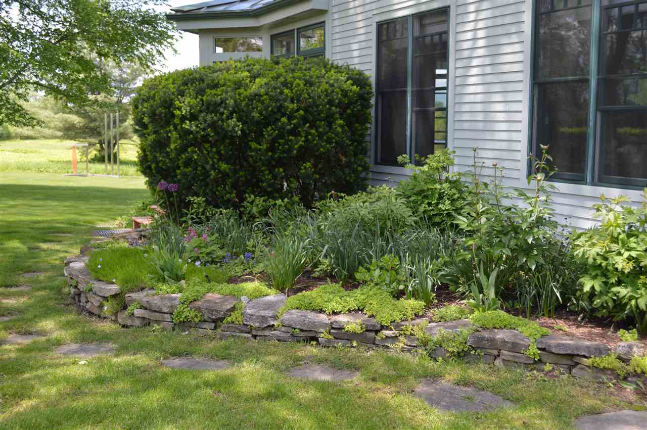1408 Ferry Road Charlotte, VT 05445 - Photo 7 of 40 Gallery Image 7