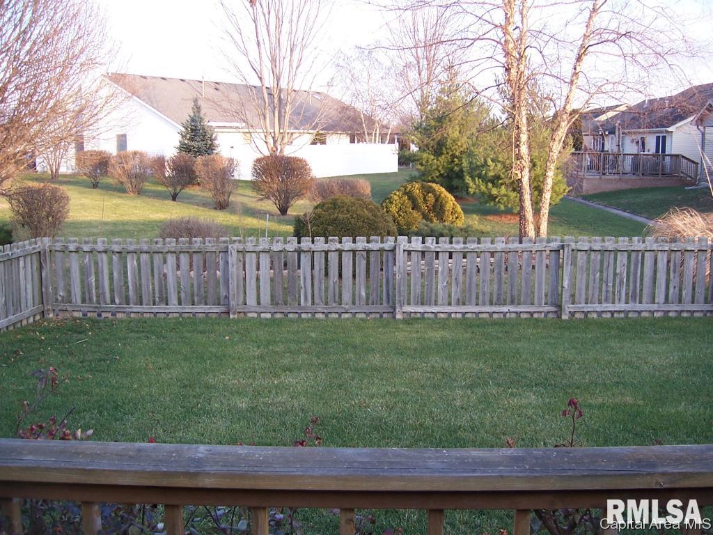 2832 Cronin Drive Springfield, IL 62711 - Photo 18 of 20