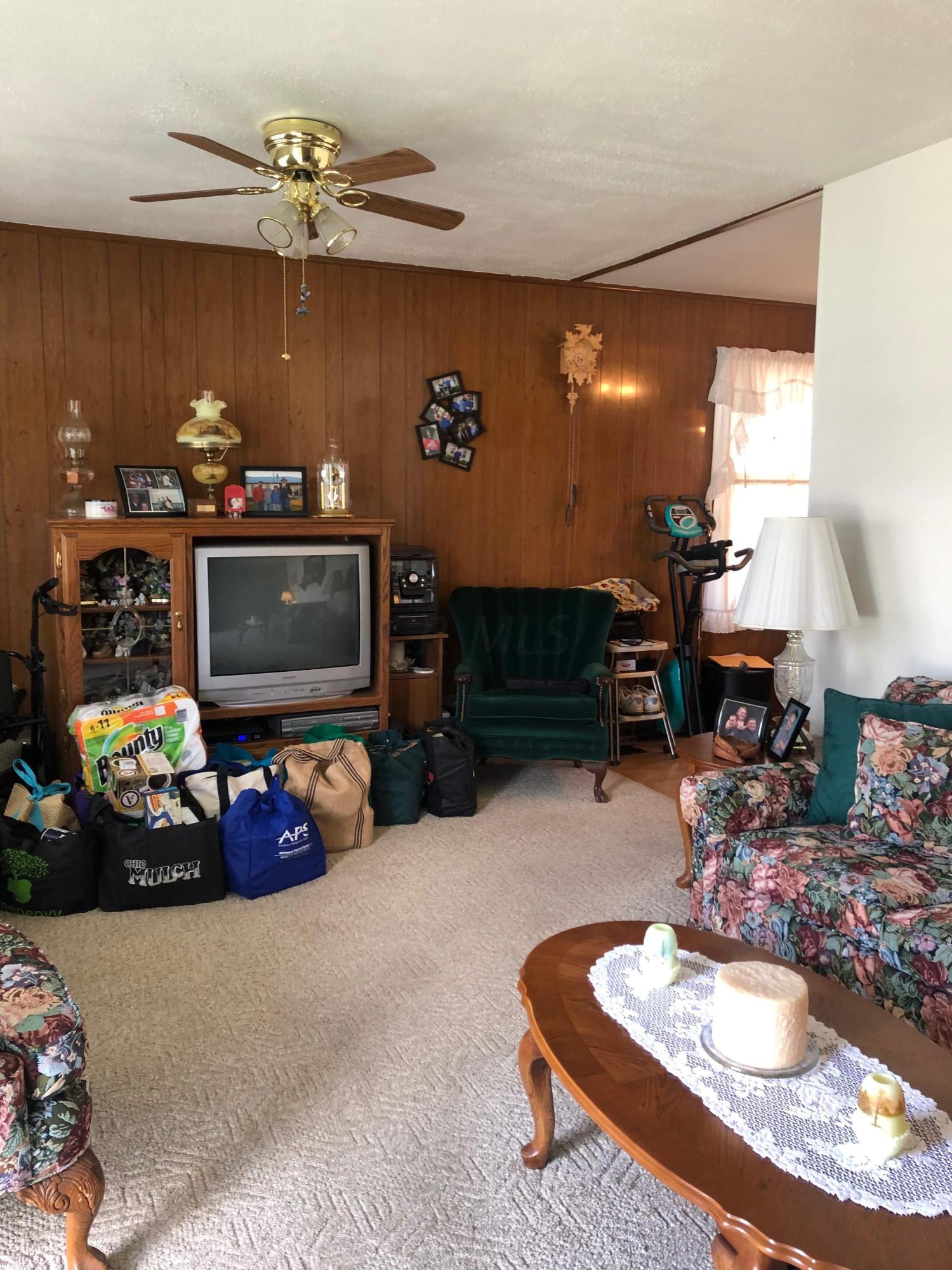 2115 Memorial Drive Springfield, OH 45505 - Photo 3 of 11
