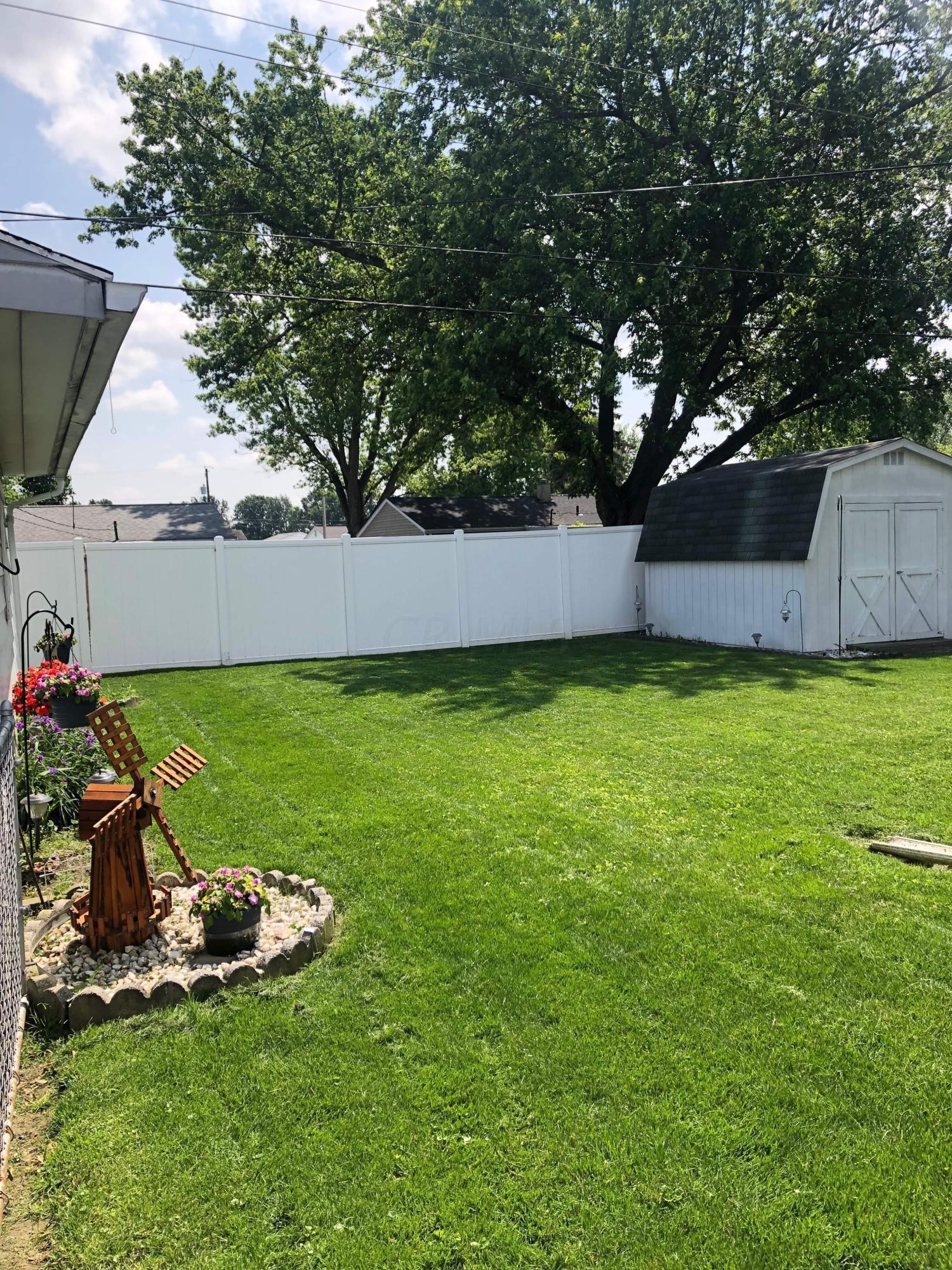 2115 Memorial Drive Springfield, OH 45505 - Photo 10 of 11