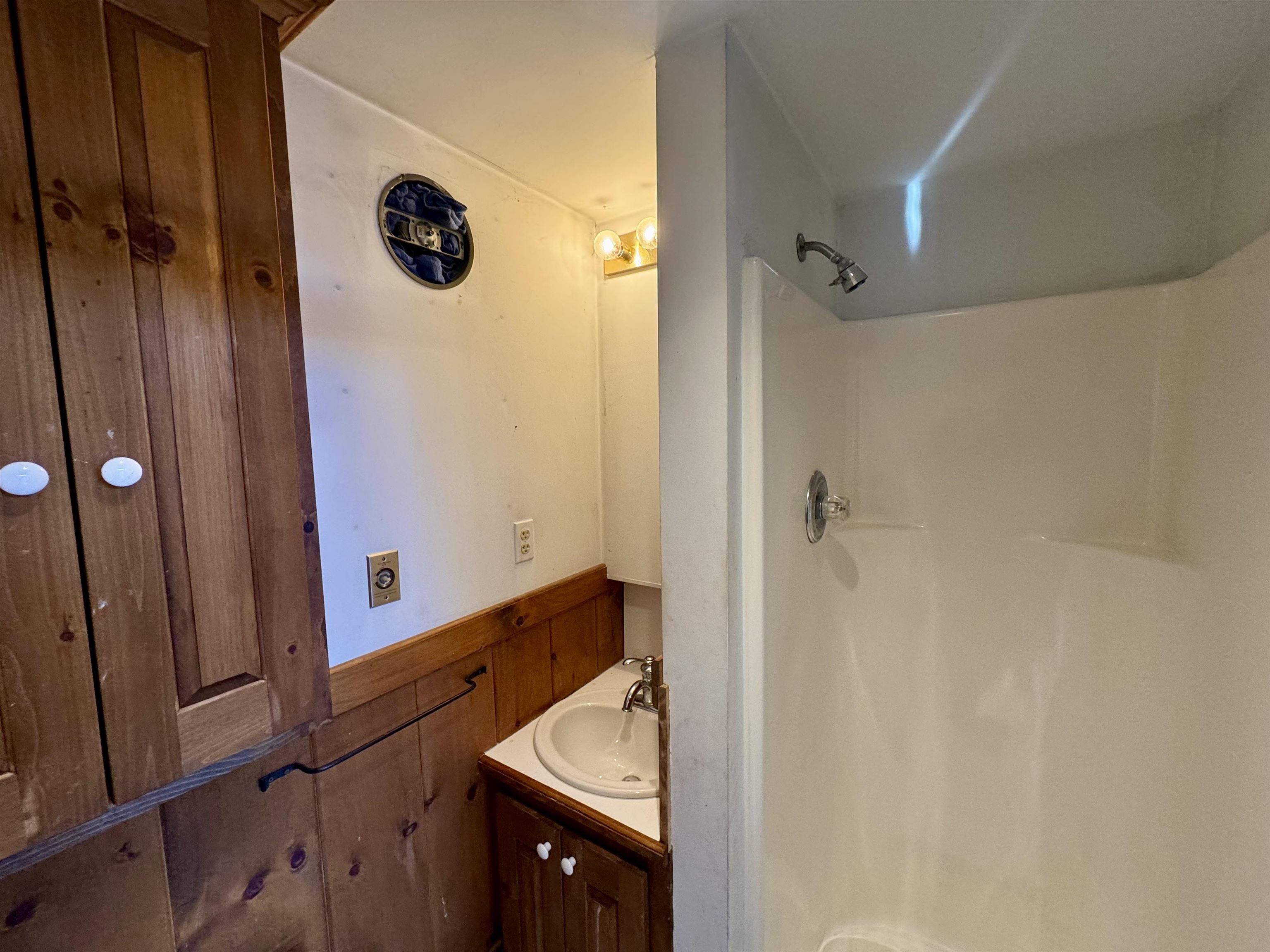 272 Perini Road Newbury, VT 05051 - Photo 8 of 32 Gallery Image 8