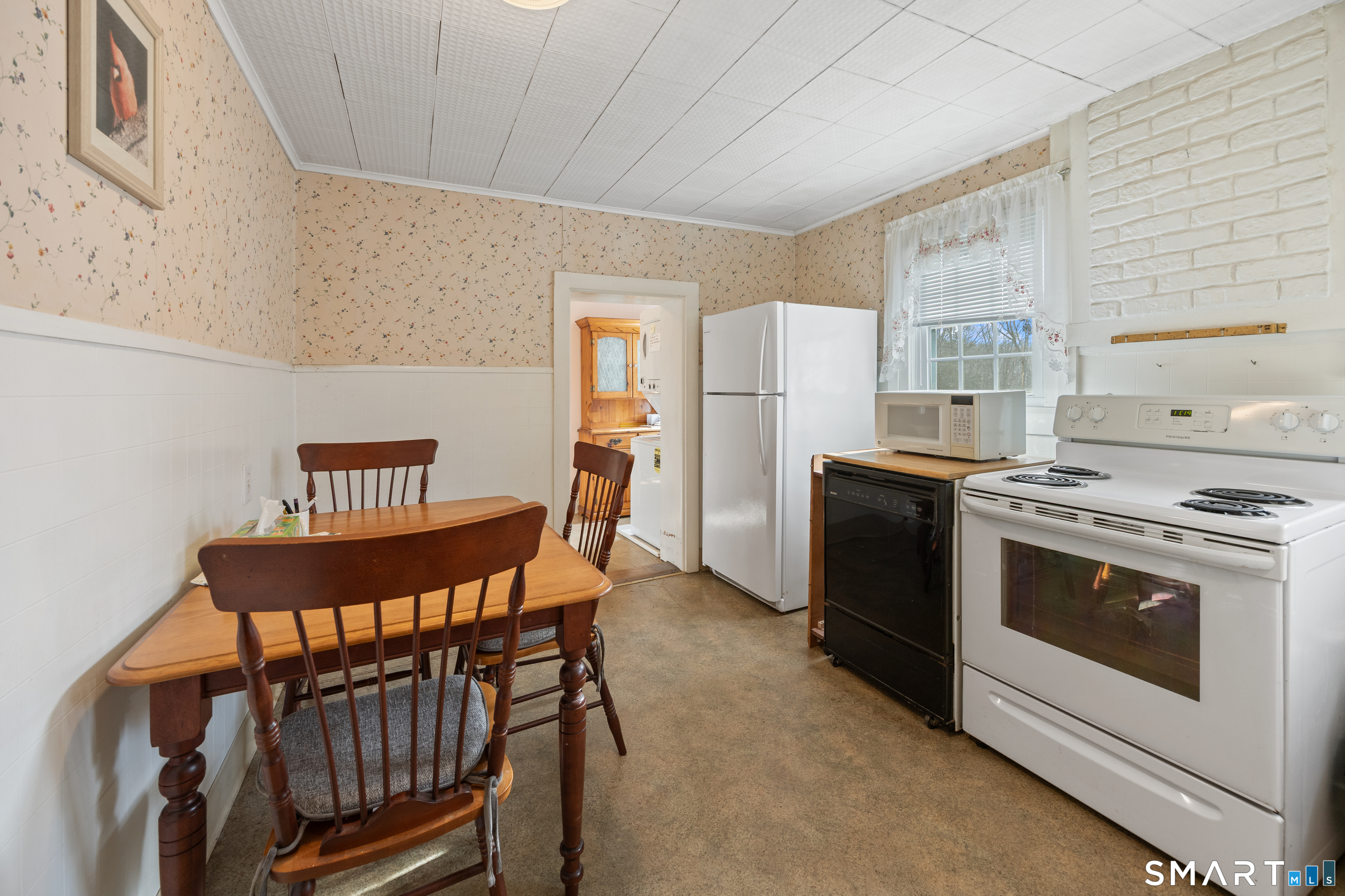 125 Salem Road Prospect, CT 06712 - Photo 22 of 40 Gallery Image 22