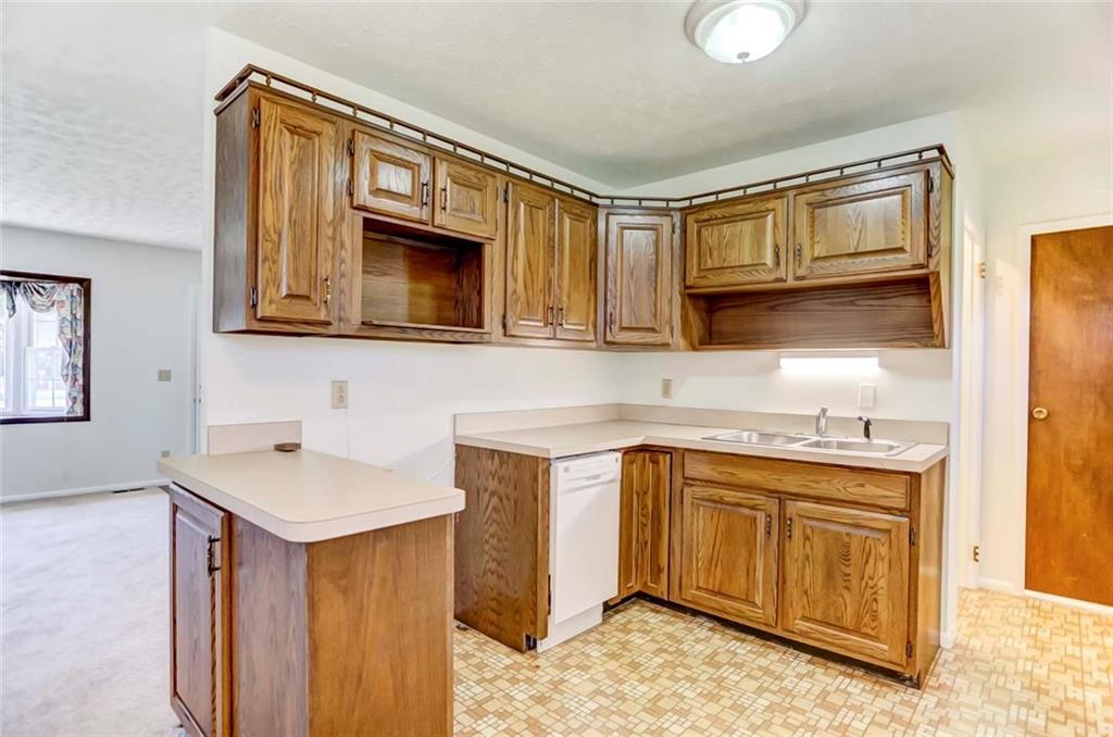 426 Knickerbocker Avenue Springfield, OH 45506 - Photo 10 of 28 Gallery Image 10