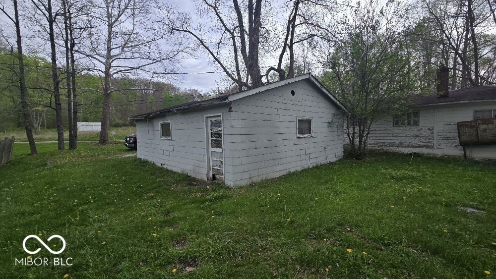 4745 Upper Patton Park Road Martinsville, IN 46151 - Photo 2 of 23