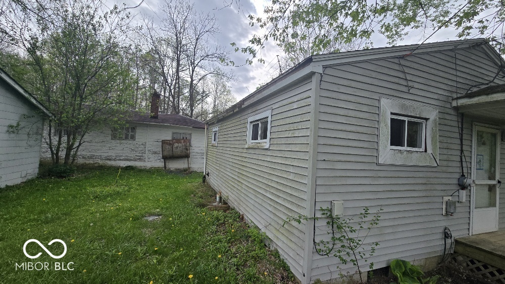 4745 Upper Patton Park Road Martinsville, IN 46151 - Photo 3 of 23