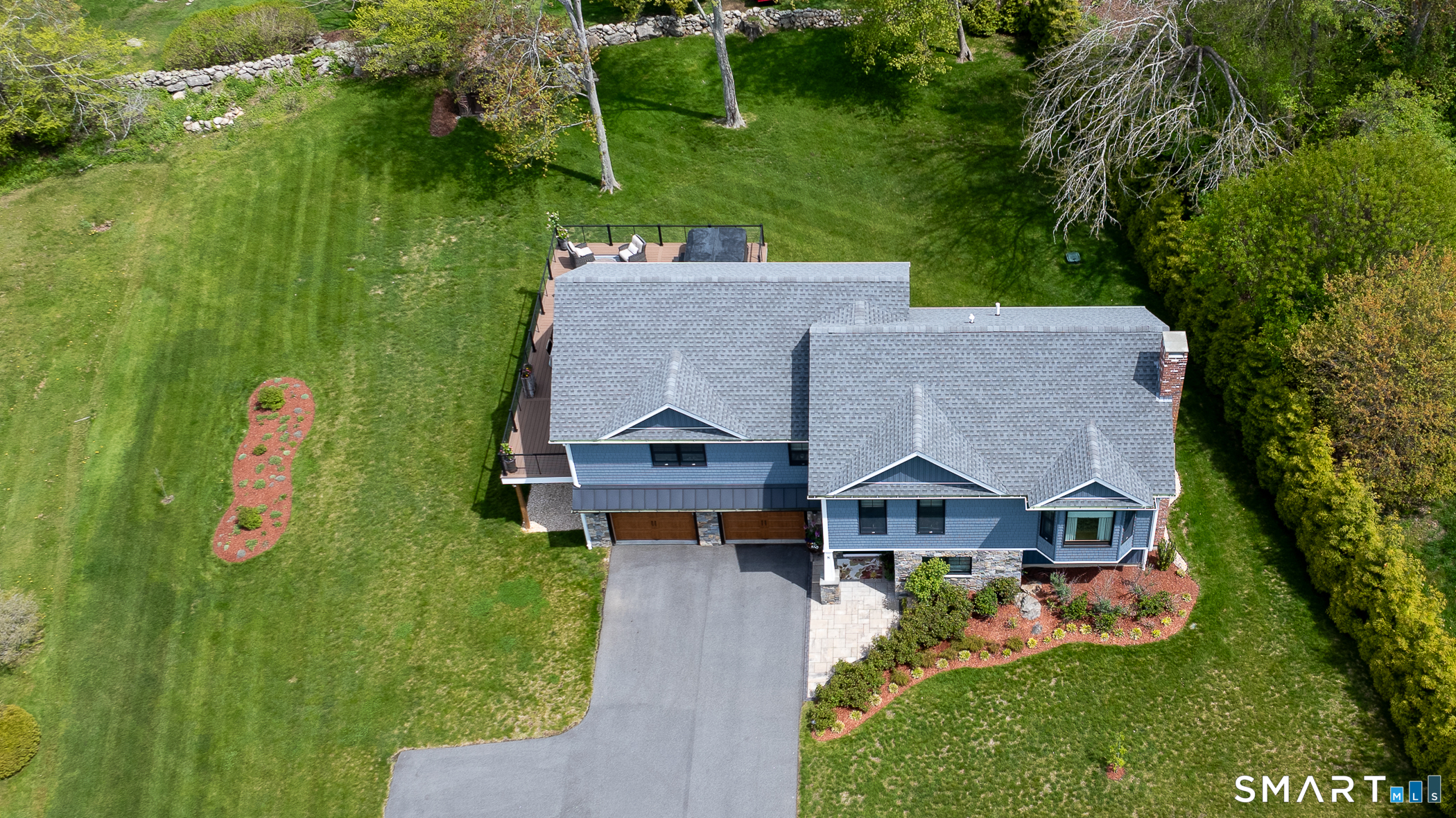 8 East Wharf Road Waterford, CT 06385 - Photo 33 of 40 an aerial view of a house