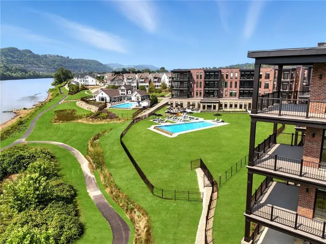 $1,276,000 | 1 1st Street, Unit 301, Oakmont, PA 15139