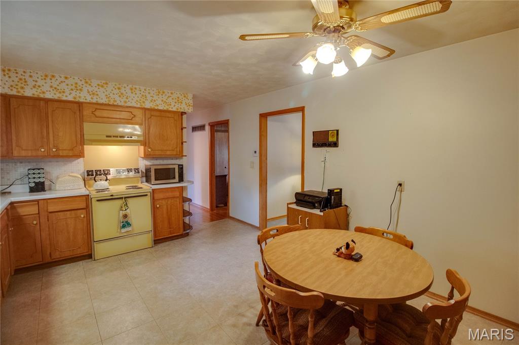 102 Avalon Street Brighton, IL 62012 - Photo 11 of 31