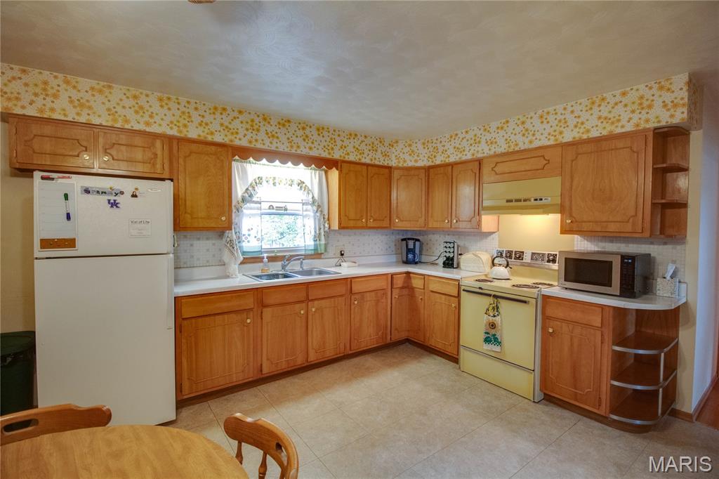 102 Avalon Street Brighton, IL 62012 - Photo 10 of 31