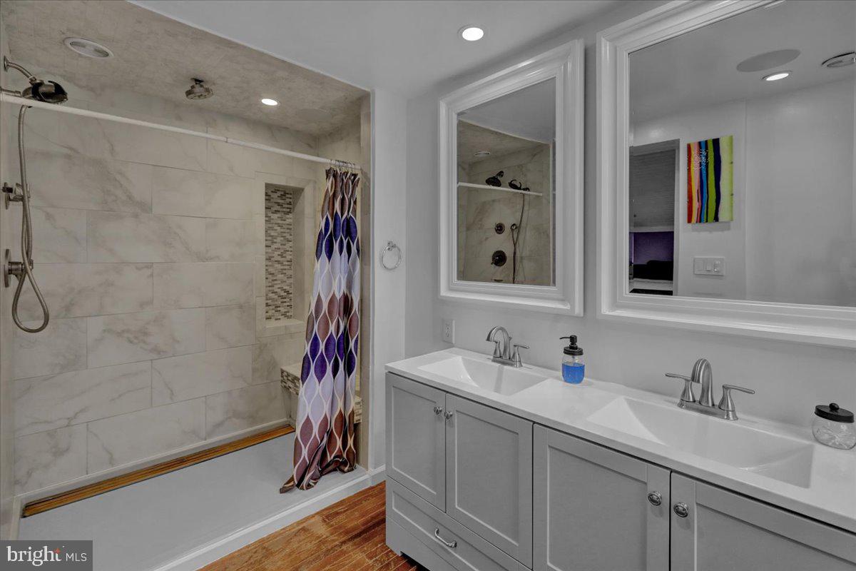 613 March Street Shillington, PA 19607 - Photo 16 of 36 lst Floor master bath/tiled shower