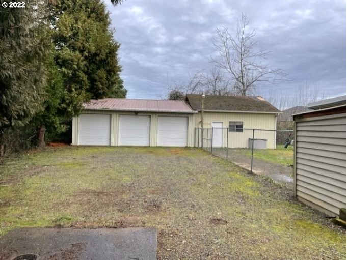 8792 Portland Road Northeast Salem, OR 97305 - Photo 14 of 14 Gallery Image 14