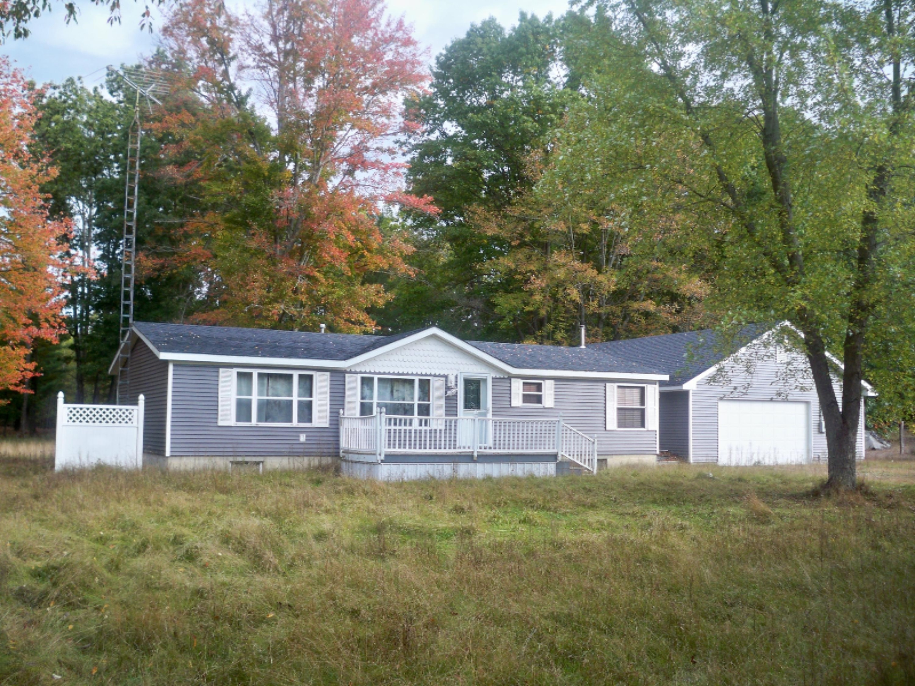 8674 East Kinney Road Branch, MI 49402 - Photo 1 of 27 100_6356